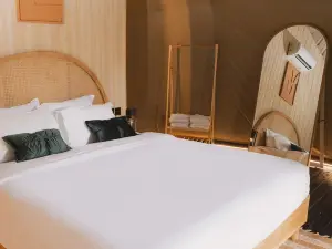 RINDANG Glamping