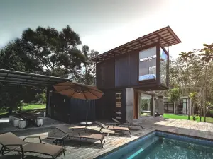 The Hooton Retreat