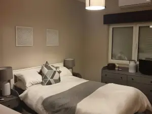 Stunning 2-Bed House in Vendas Novas