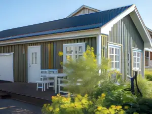Lilla gröna Huset på gården