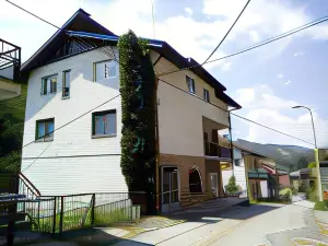 HM - Konak