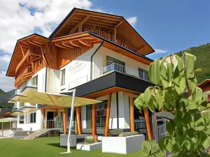 Dolomeet Boutique Hotel