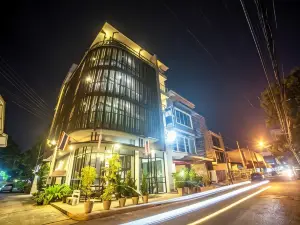 드 포임 로프트 부티크 레지던스