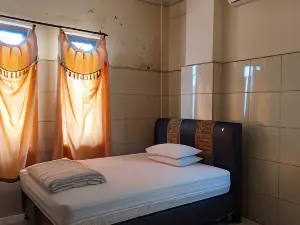 Hotel Mulia Kendari Mitra RedDoorz