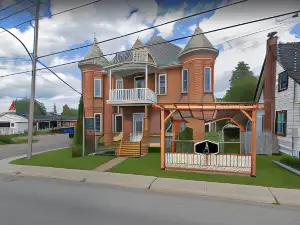 Auberge et Bistro NAMASTÉ