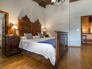 Hotel Los Leones - Adults Only