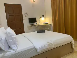 Hotel Anggerik Impian