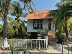 Khách Sạn Ngọc Bích 2