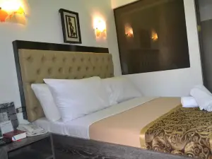 Zanrock Micro Hotel
