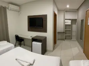 호텔 타이나 - 아에로포르투 쿠이아바