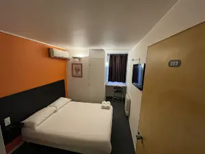 Hotel L'Escale d'Alès