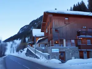 Auberge de Jeunesse HI la Clusaz