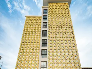Lux Boutique Hotel