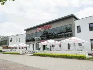 Arena Hotel Spa & Wellness