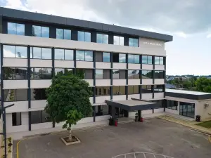New Amaan Hotel
