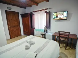 Il Portico Guesthouse