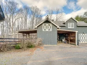 Secluded Catharpin Vacation Rental ~ 35 Mi to DC!