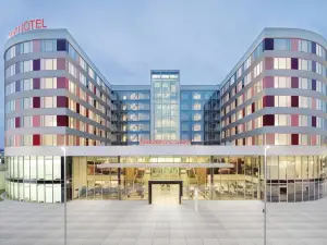 Mövenpick Hotel Stuttgart Airport