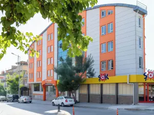156 Hotel Residence