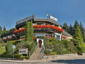 Themen Hotel Terrassen Cafe
