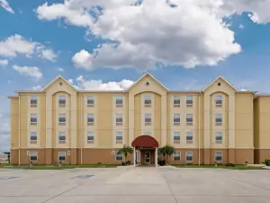 Best Western Ingleside Inn  Suites