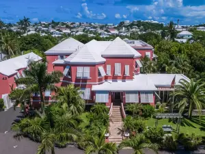 Royal Palms Hotel