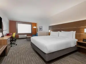 Holiday Inn Express & Suites Colorado Springs South I-25