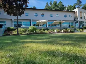 Hotel Mikorzyn