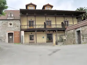 La Casona de Don Santos