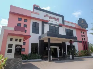 UrbanView Hotel Anggraeni Jatibarang