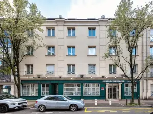 Hotel Montbriand Antony - Ancien Alixia