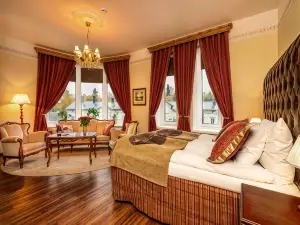 Hotel Astor