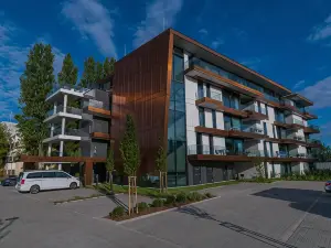 BJ81 Suite Hotel