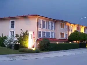 Ampervilla Hotel