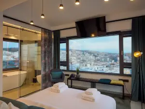 Sigma Luxury Apartments & Suites