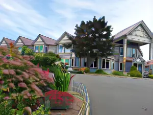 Granite Town Hotel
