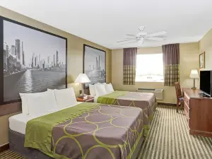 Super 8 by Wyndham Gurnee