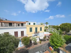 Villa Diana - Beach & Rooms