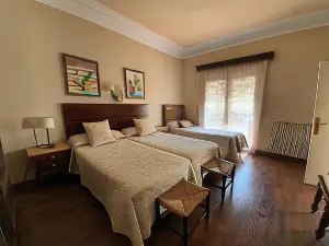 Hostal Canigó