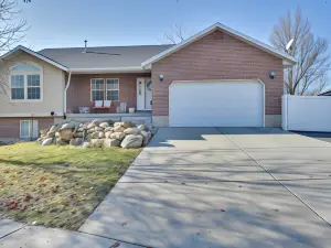 Layton Home w/ Pool + Hot Tub, 23 Mi to Snowbasin!