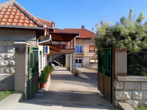 Guest House Green View
