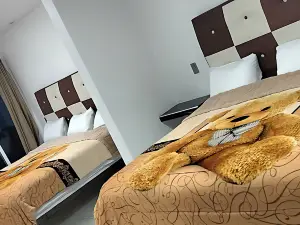 아비타시오네스 크루즈 콘데