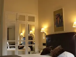 Hotel Leonor de Aquitania