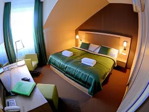 Hotel Stardust