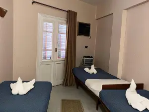 Anglo Hotel
