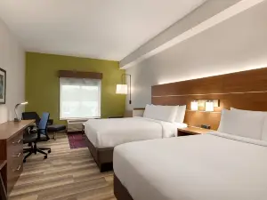 Holiday Inn Express & Suites Dalton - Market ST