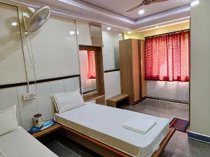 Hotel Sri Vaari Residency