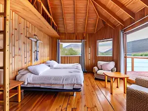 Terra Luna Lodge