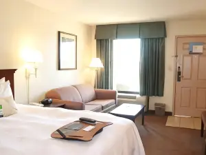 Quality Inn & Suites Searcy I-67