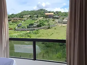 Pousada e Restaurante la na roça - Belezas do Monte Chalé e Suíte